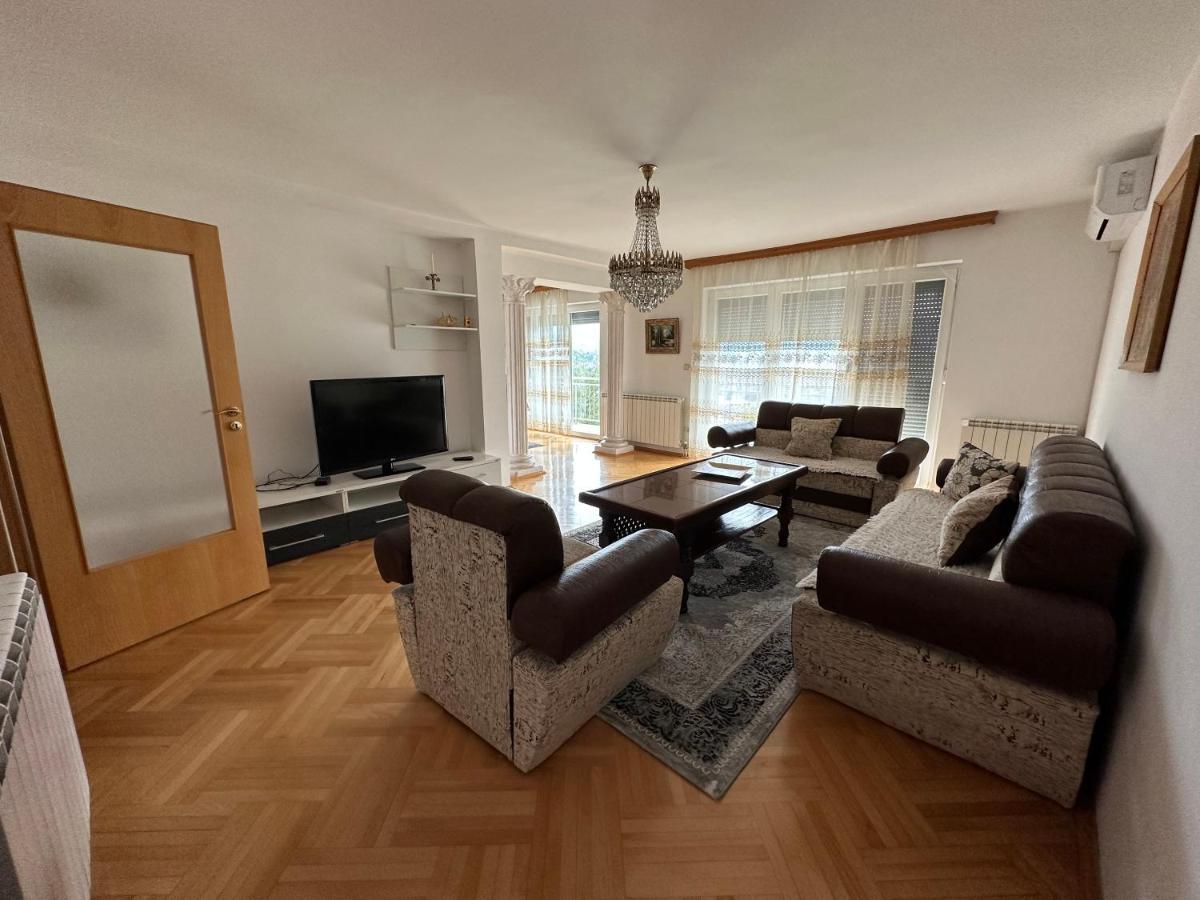 Apartments In Villa Sabb For Rent Sarajevo Exteriér fotografie